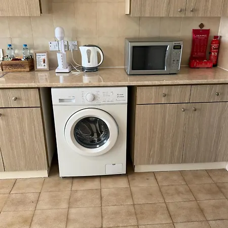 Apartment Vibes - 3br Spacious