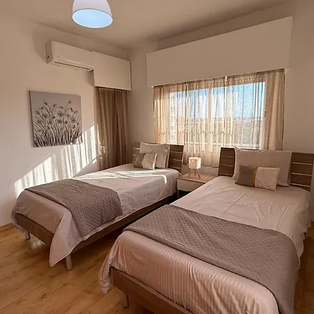 Vibes - 3br Spacious Apartment